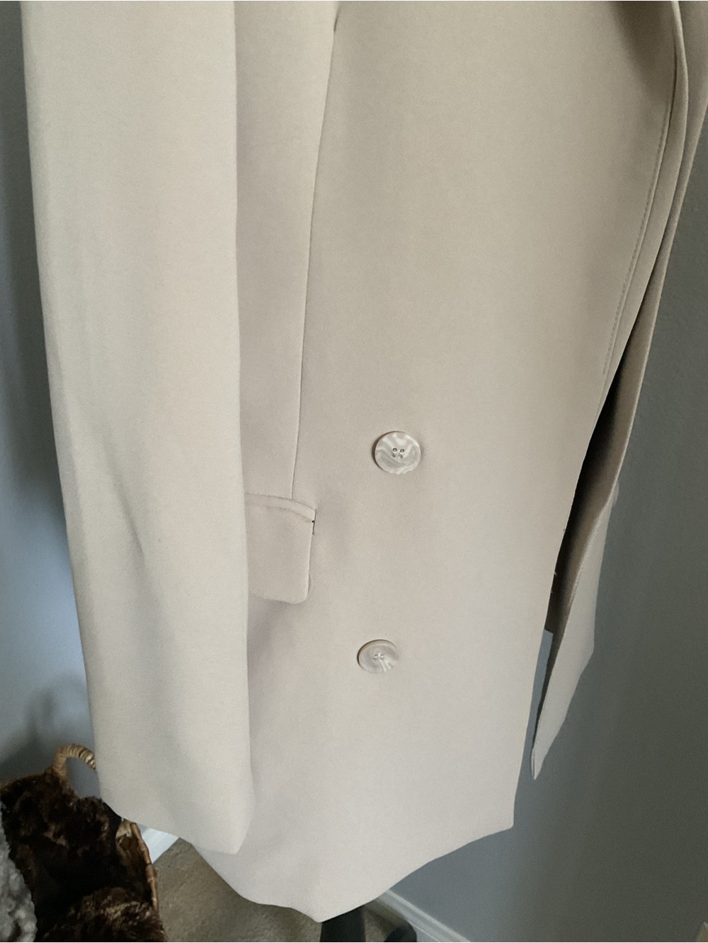 Rachel Zoe Cream Double-Breasted Tailored Long Jacket Coat - Picture 2 of 3
